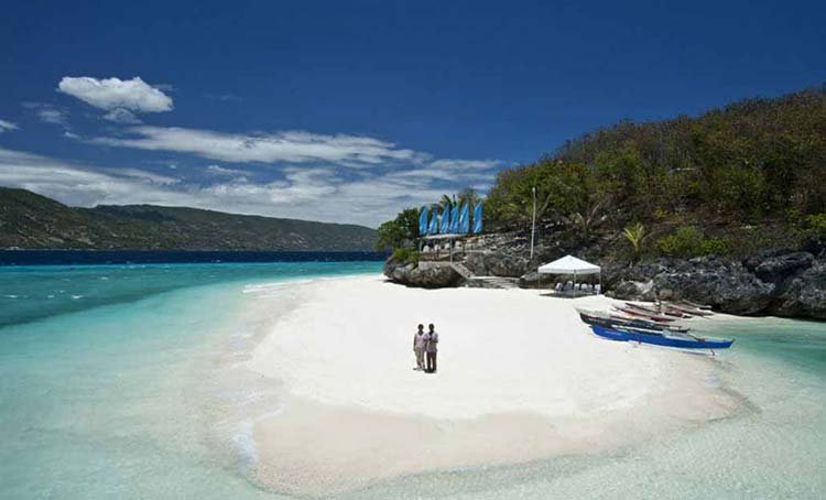 Sumilon Sandbar in Oslob