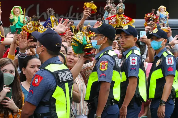 Police on Duty during Sinulog